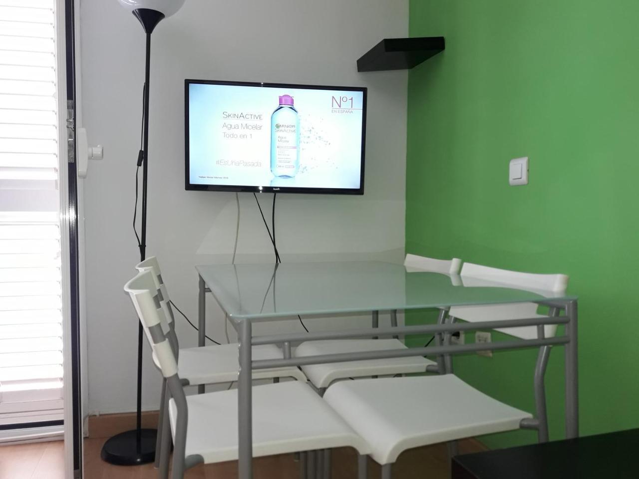 מאלגה Apartamentos Bahia De Huelin מראה חיצוני תמונה